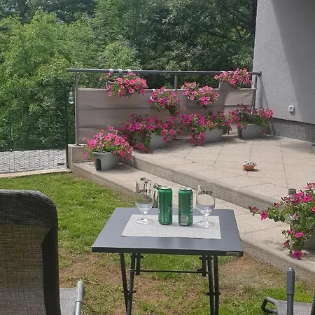 아파트 Birdsong Getaway Jurdani