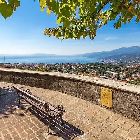 Διαμέρισμα Birdsong Getaway Jurdani